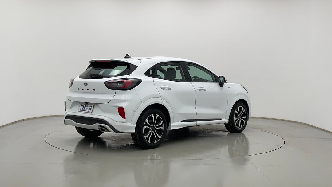 Right Back Diagonal (45- Degree) View