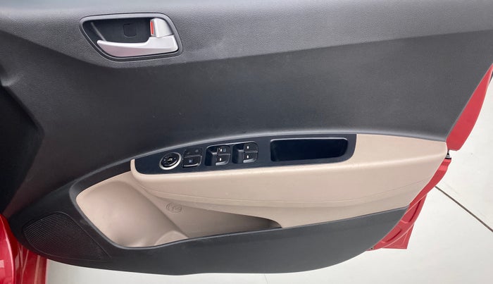 2017 Hyundai Grand i10 SPORTZ 1.2 KAPPA VTVT, Petrol, Manual, 36,621 km, Driver Side Door Panels Control