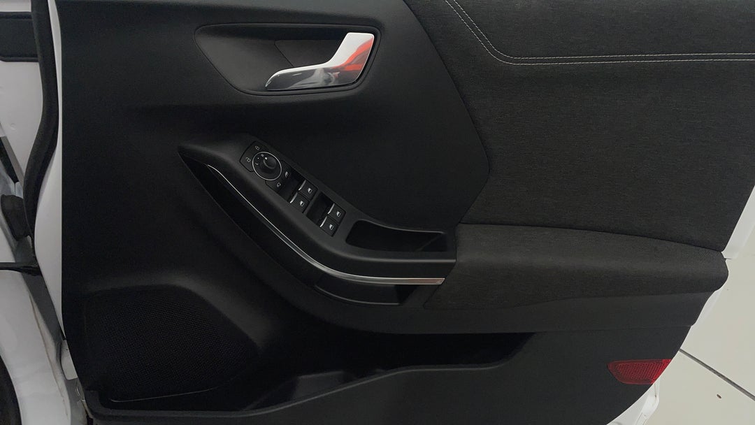 2022 Ford Puma Puma, Automatic, 44415 km, Speaker View