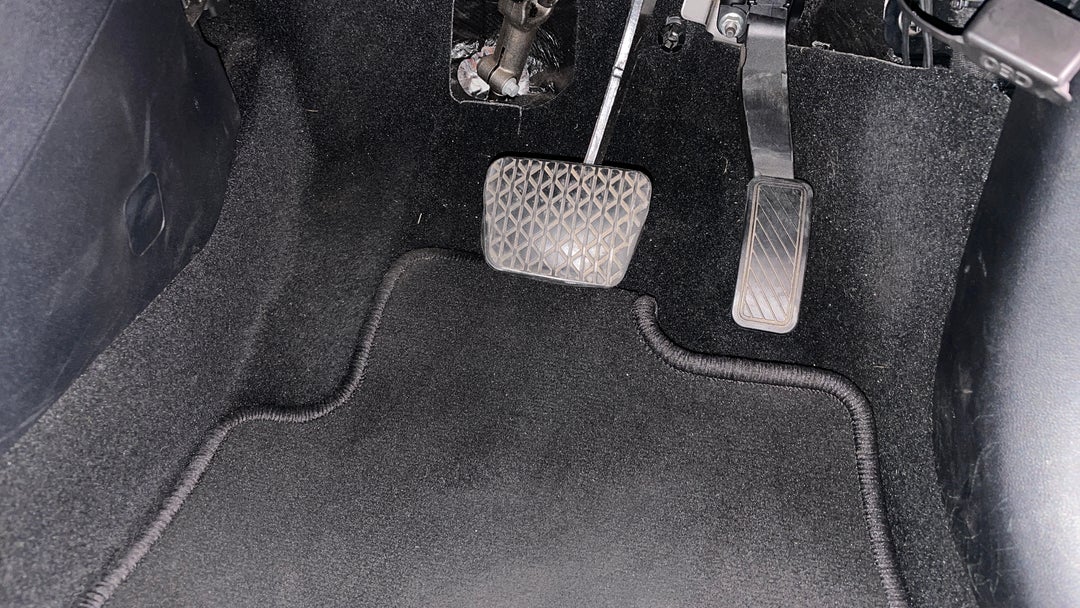 2022 Ford Puma Puma, Automatic, 44415 km, Pedals and Footmat