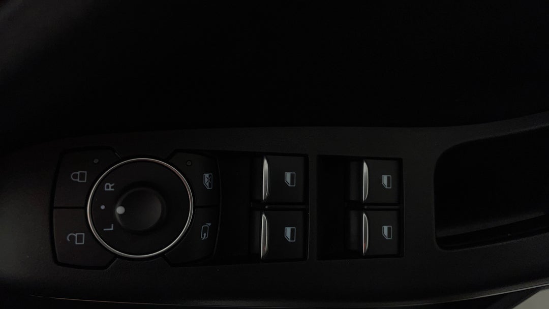 2022 Ford Puma Puma, Automatic, 44415 km, Drivers Side Door Panel Controls