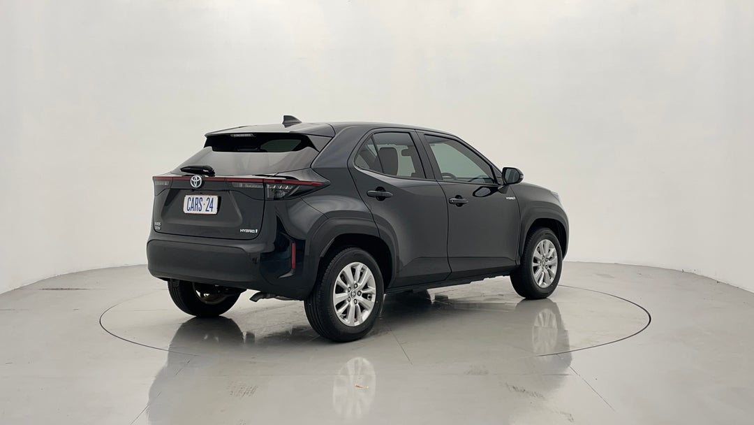 Right Back Diagonal (45- Degree) View