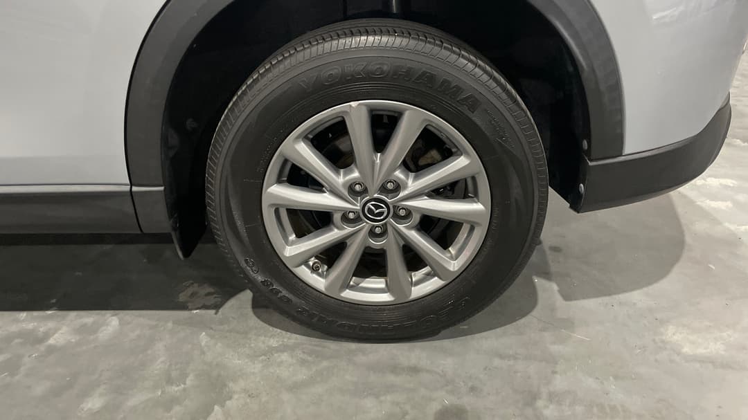 2022 Mazda CX-5 Touring (AWD), Automatic, 33906 km, Left Rear Wheel