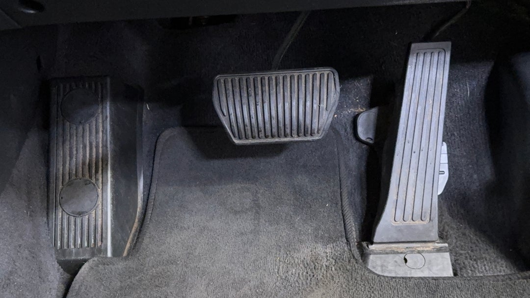 2015 Hyundai Tucson Active X (fwd), Automatic, 133835 km, Pedals and Footmat