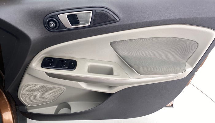2016 Ford Ecosport 1.5TITANIUM TDCI, Diesel, Manual, 62,745 km, Driver Side Door Panels Control
