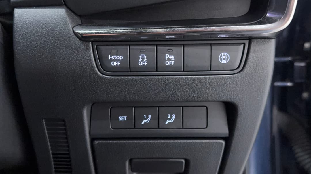 2020 Mazda Mazda3 G25 Gt, Automatic, 93540 km, Utility Switches/Buttons