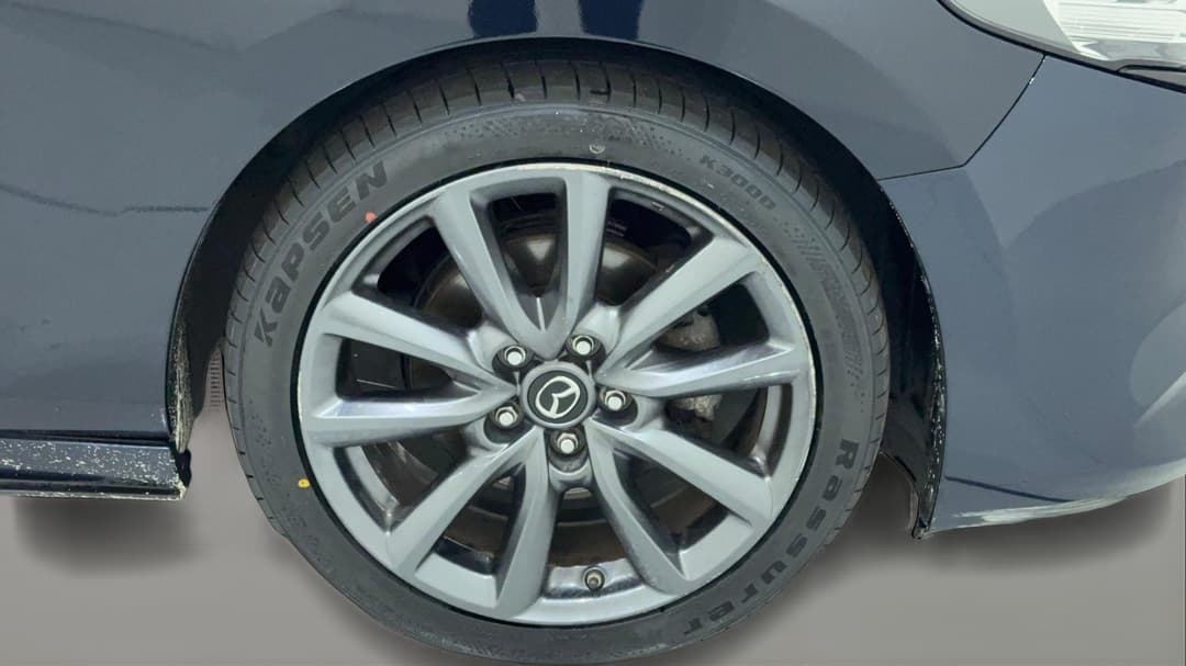 2020 Mazda Mazda3 G25 Gt, Automatic, 93540 km, Right Front Wheel