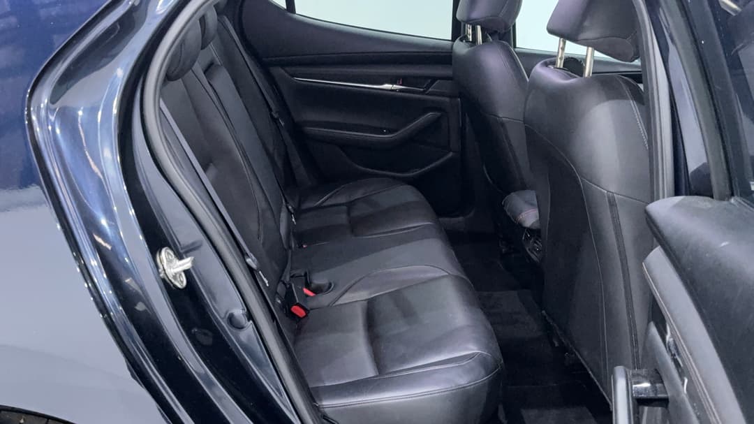 2020 Mazda Mazda3 G25 Gt, Automatic, 93540 km, Right Side Rear Door Cabin View
