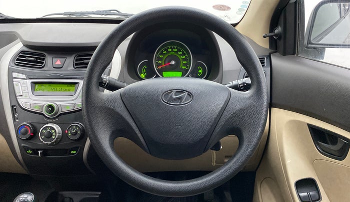 2016 Hyundai Eon MAGNA PLUS, Petrol, Manual, 59,352 km, Steering Wheel Close Up