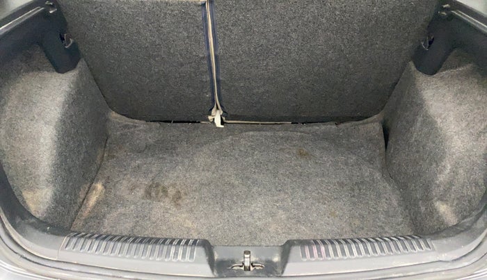 2012 Volkswagen Polo HIGHLINE1.2L, Petrol, Manual, 90,995 km, Boot Inside
