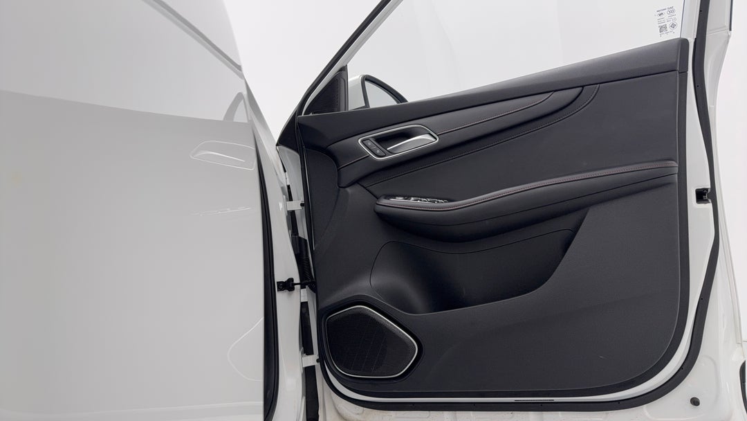 2024 MG HS Vibe, Automatic, 44068 km, Speaker View