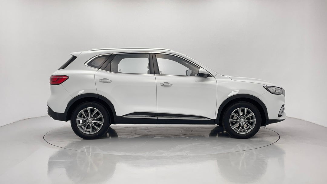 2024 MG HS Vibe, Automatic, 44068 km, Right Side View