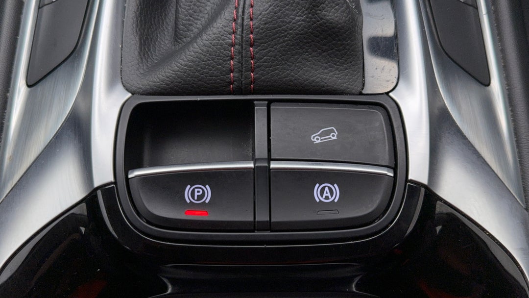 2024 MG HS Vibe, Automatic, 44068 km, Handbrake