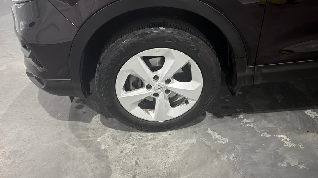 2018 Nissan Qashqai St, Automatic, 98578 km, Left Front Wheel