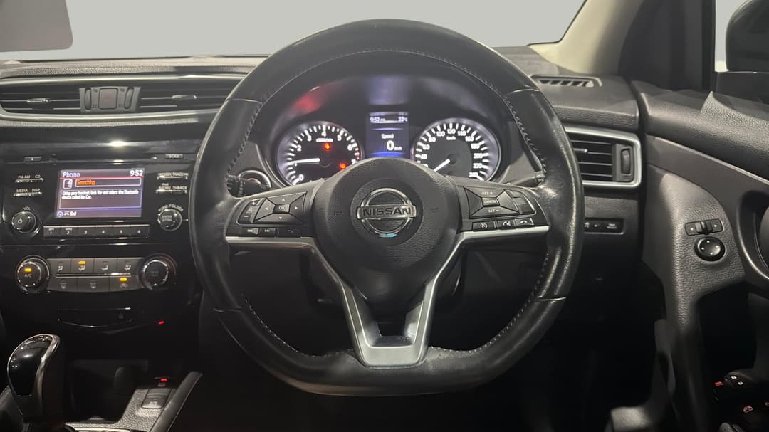 2018 Nissan Qashqai St, Automatic, 98578 km, Steering Wheel Close-up