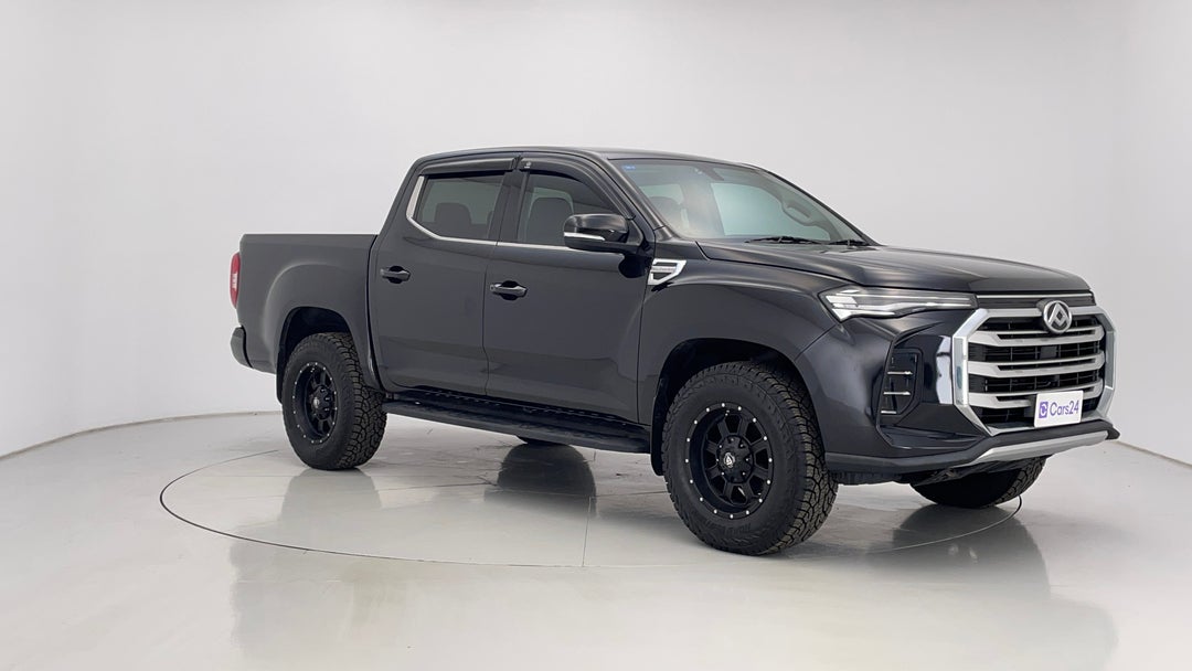 2022 LDV T60 Max Pro (4x4), Automatic, 83842 km, Right Front Diagonal (45- Degree) View