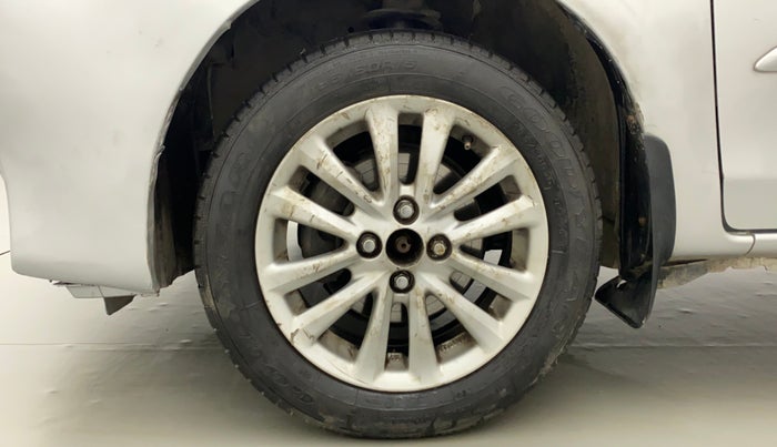 2011 Toyota Etios V, Petrol, Manual, 50,491 km, Left Front Wheel