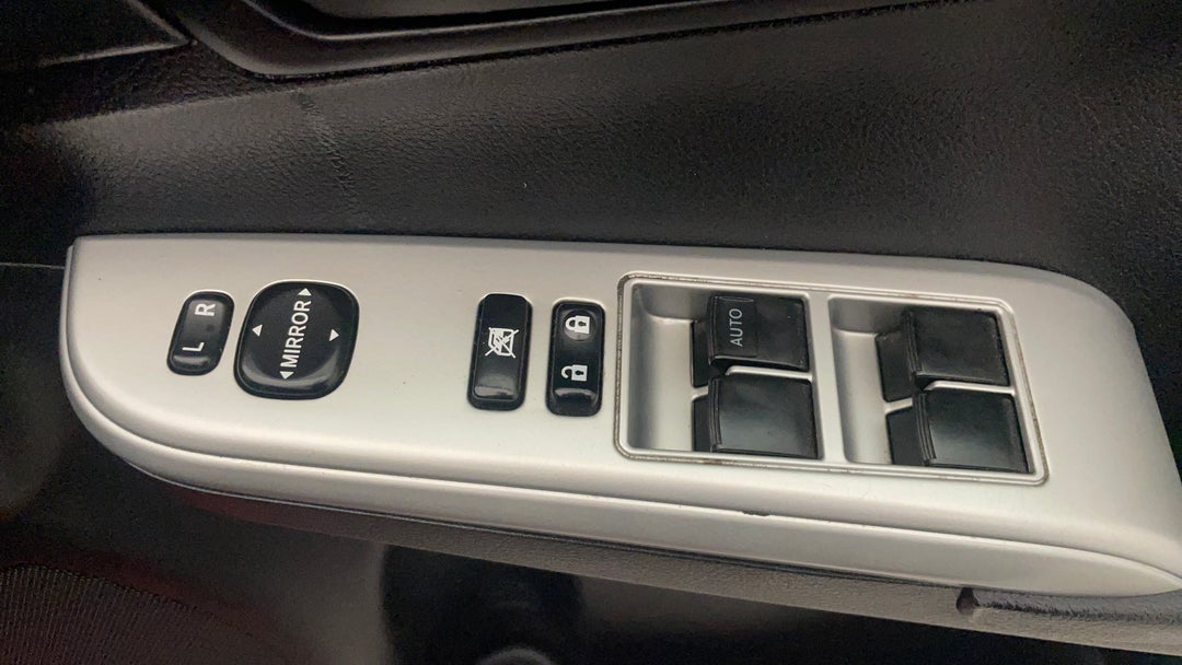 Drivers Side Door Panel Controls