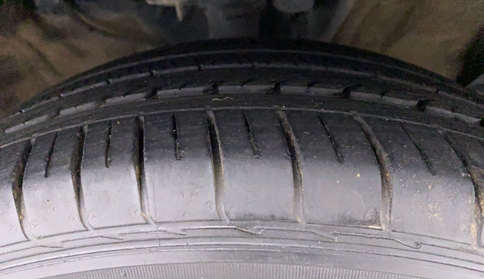 2019 KIA SELTOS HTX 1.5 PETROL MT, Petrol, Manual, 22,924 km, Right Front Tyre Tread