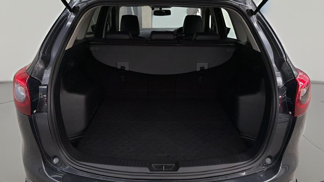 2016 Mazda CX-5 Gt (4x4), Automatic, 163477 km, Boot Inside View