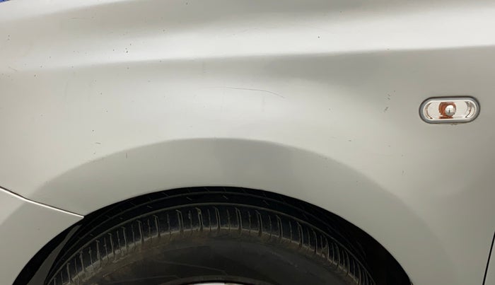 2014 Volkswagen Polo HIGHLINE1.2L, Petrol, Manual, 53,678 km, Left fender - Minor scratches