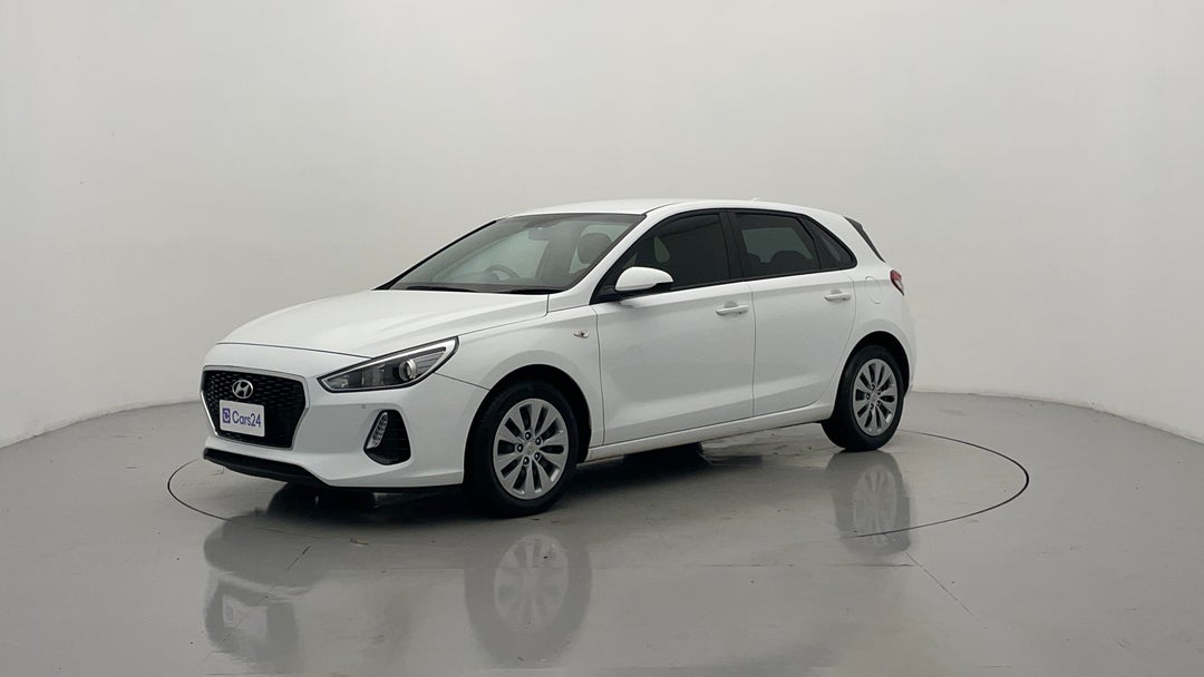 Left Front Diagonal (45- Degree) View