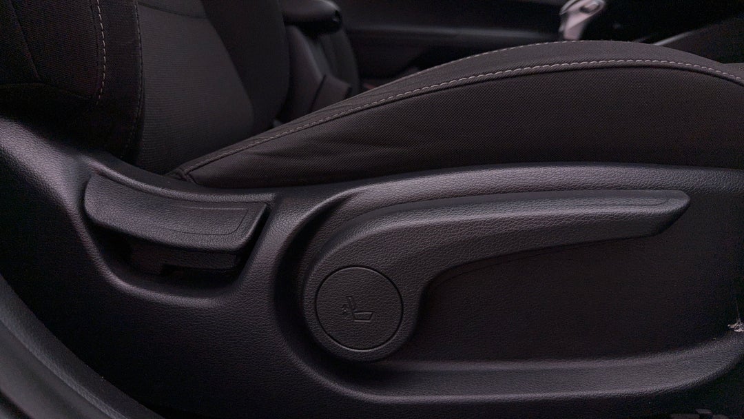 2023 Kia Cerato S Safety Pack, Automatic, 78752 km, Drivers Side Adjustment Panel