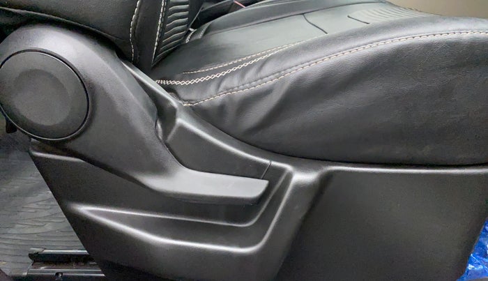 2020 Maruti New Wagon-R ZXI 1.2L AGS, Petrol, Automatic, 10,834 km, Driver Side Adjustment Panel
