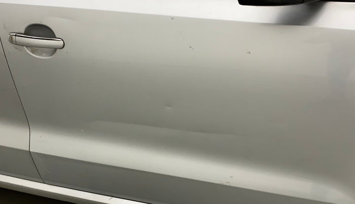 2018 Volkswagen Ameo HIGHLINE PLUS 1.0L 16 ALLOY, Petrol, Manual, 40,904 km, Driver-side door - Minor scratches
