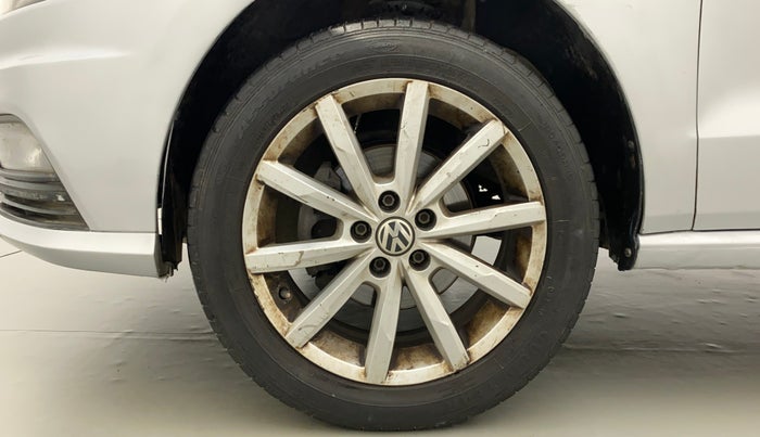 2018 Volkswagen Ameo HIGHLINE PLUS 1.0L 16 ALLOY, Petrol, Manual, 40,904 km, Left Front Wheel