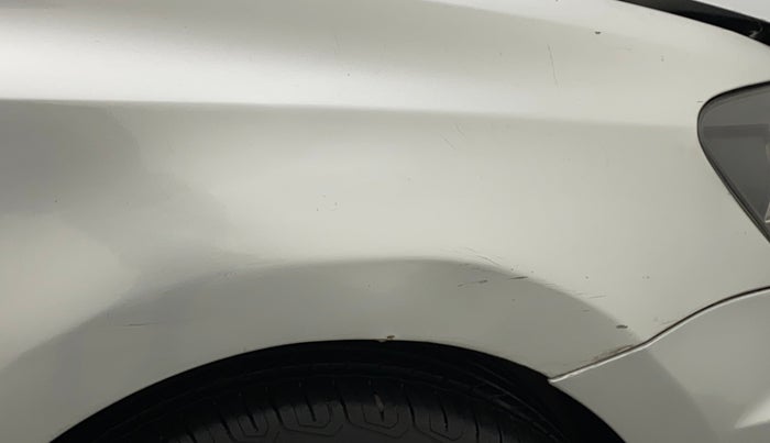 2018 Volkswagen Ameo HIGHLINE PLUS 1.0L 16 ALLOY, Petrol, Manual, 40,904 km, Right fender - Slight discoloration