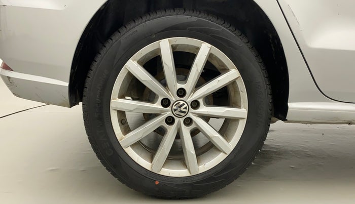 2018 Volkswagen Ameo HIGHLINE PLUS 1.0L 16 ALLOY, Petrol, Manual, 40,904 km, Right Rear Wheel