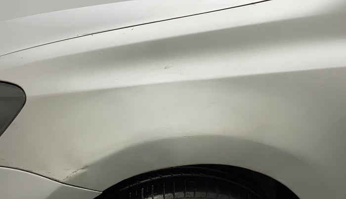 2018 Volkswagen Ameo HIGHLINE PLUS 1.0L 16 ALLOY, Petrol, Manual, 40,904 km, Left fender - Slightly dented