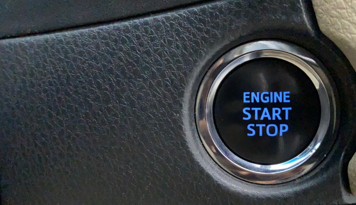 2016 Toyota Corolla Altis VL AT, Petrol, Automatic, 94,343 km, Keyless Start/ Stop Button