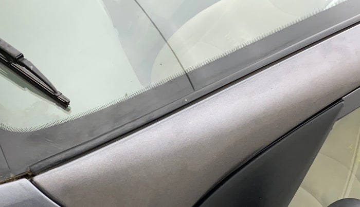 2011 Hyundai i10 ERA 1.1, Petrol, Manual, 43,548 km, Left A pillar - Paint is slightly faded