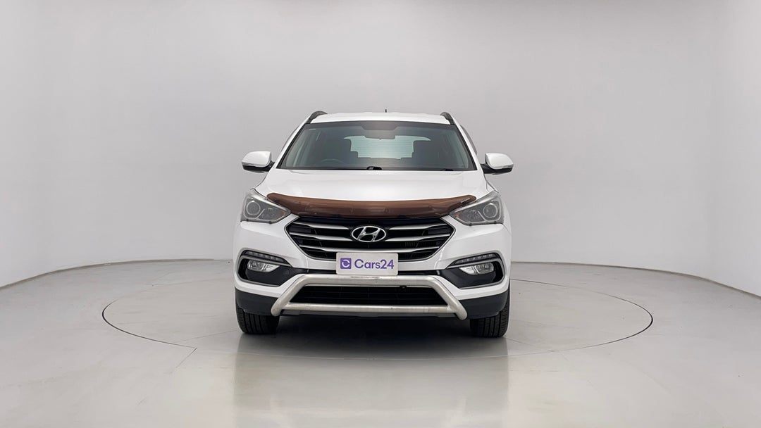 2017 Hyundai Santa Fe Active Crdi (4x4), Automatic, 122889 km, Front View