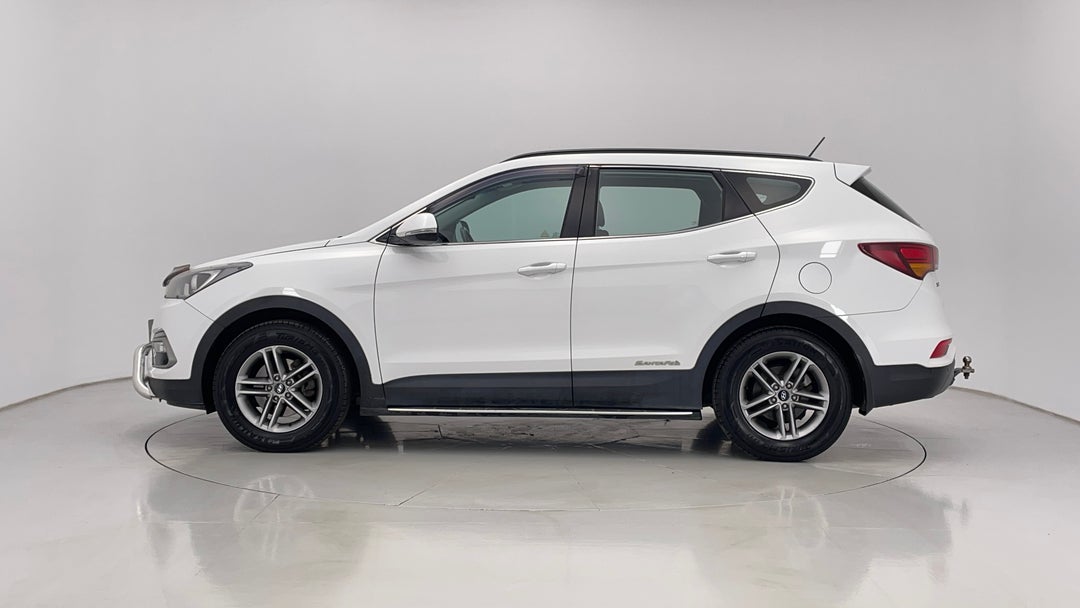 2017 Hyundai Santa Fe Active Crdi (4x4), Automatic, 122889 km, Left Side View