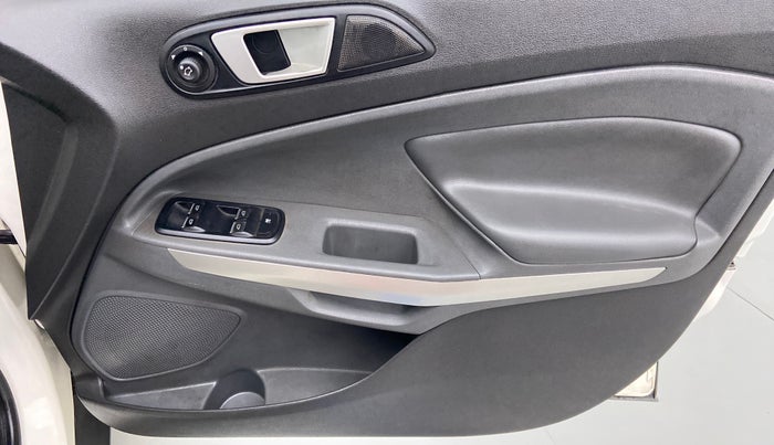 2017 Ford Ecosport 1.5 TDCI TITANIUM PLUS, Diesel, Manual, 69,432 km, Driver Side Door Panels Control
