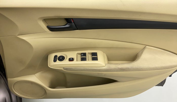 2011 Honda City S MT PETROL, Petrol, Manual, 52,929 km, Driver Side Door Panels Control