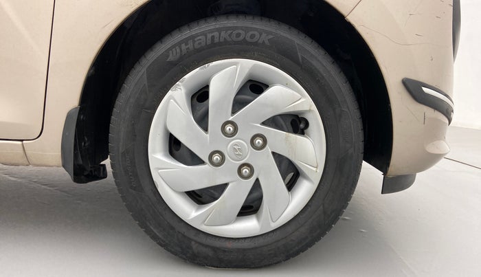 2019 Hyundai NEW SANTRO ASTA MT, Petrol, Manual, 24,978 km, Right Front Wheel
