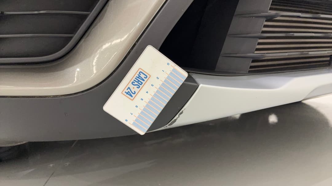 2018 BMW X1 xDrive 25i, Automatic, 68458 km, Bumper Front Scratch