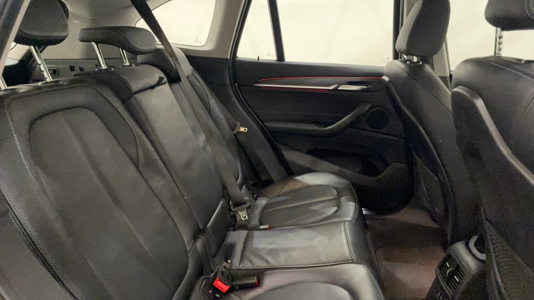 2018 BMW X1 xDrive 25i, Automatic, 68458 km, Right Side Rear Door Cabin View