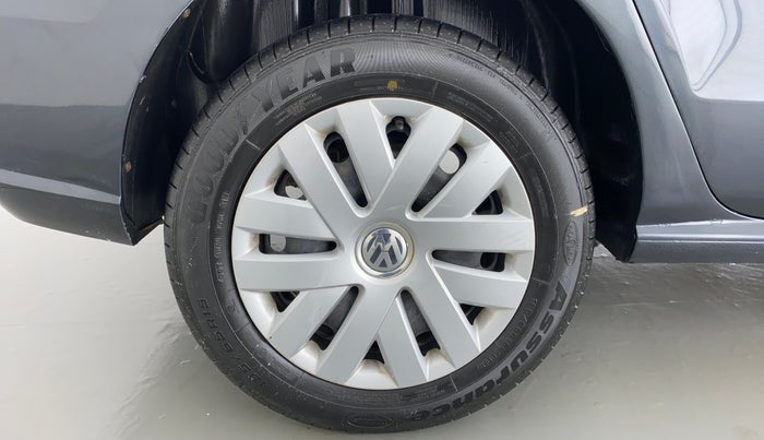 2016 Volkswagen Ameo COMFORTLINE 1.2, Petrol, Manual, 59,967 km, Right Rear Wheel