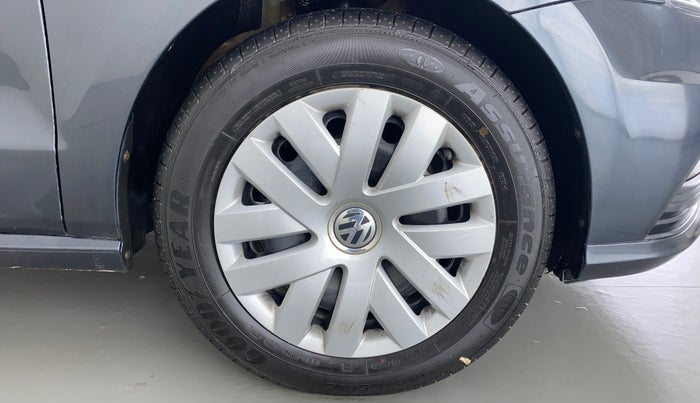 2016 Volkswagen Ameo COMFORTLINE 1.2, Petrol, Manual, 59,967 km, Right Front Wheel