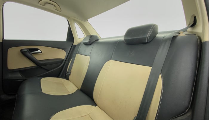 2016 Volkswagen Ameo COMFORTLINE 1.2, Petrol, Manual, 59,967 km, Right Side Rear Door Cabin