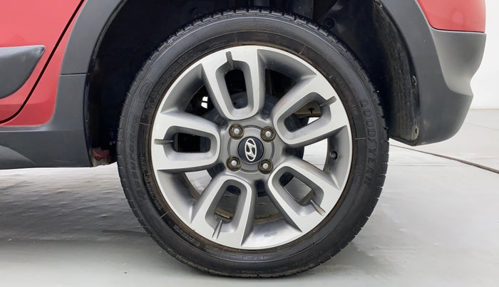 2018 Hyundai i20 Active 1.2 S, Petrol, Manual, 11,678 km, Left Rear Wheel