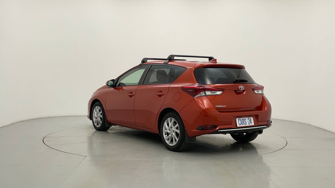 Left Back Diagonal (45- Degree) View