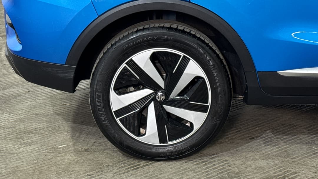 2022 MG ZS EV Essence, Automatic, 23763 km, Right Rear Wheel