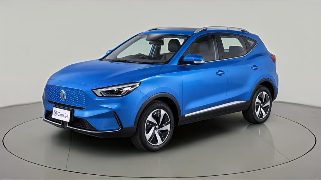 2022 MG ZS EV Essence, Automatic, 23763 km, Left Front Diagonal (45- Degree) View