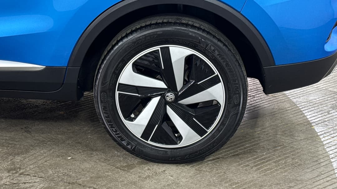 2022 MG ZS EV Essence, Automatic, 23763 km, Left Rear Wheel
